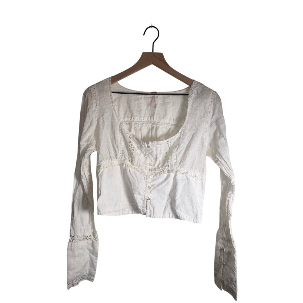 FREE PEOPLE cropped lace boho eyelet lace peasant blouse M